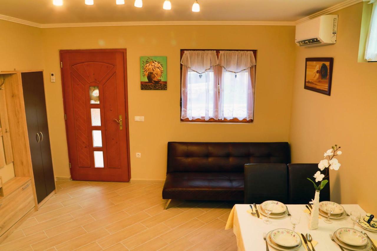 Jázmin Apartman Buzsák Exterior foto